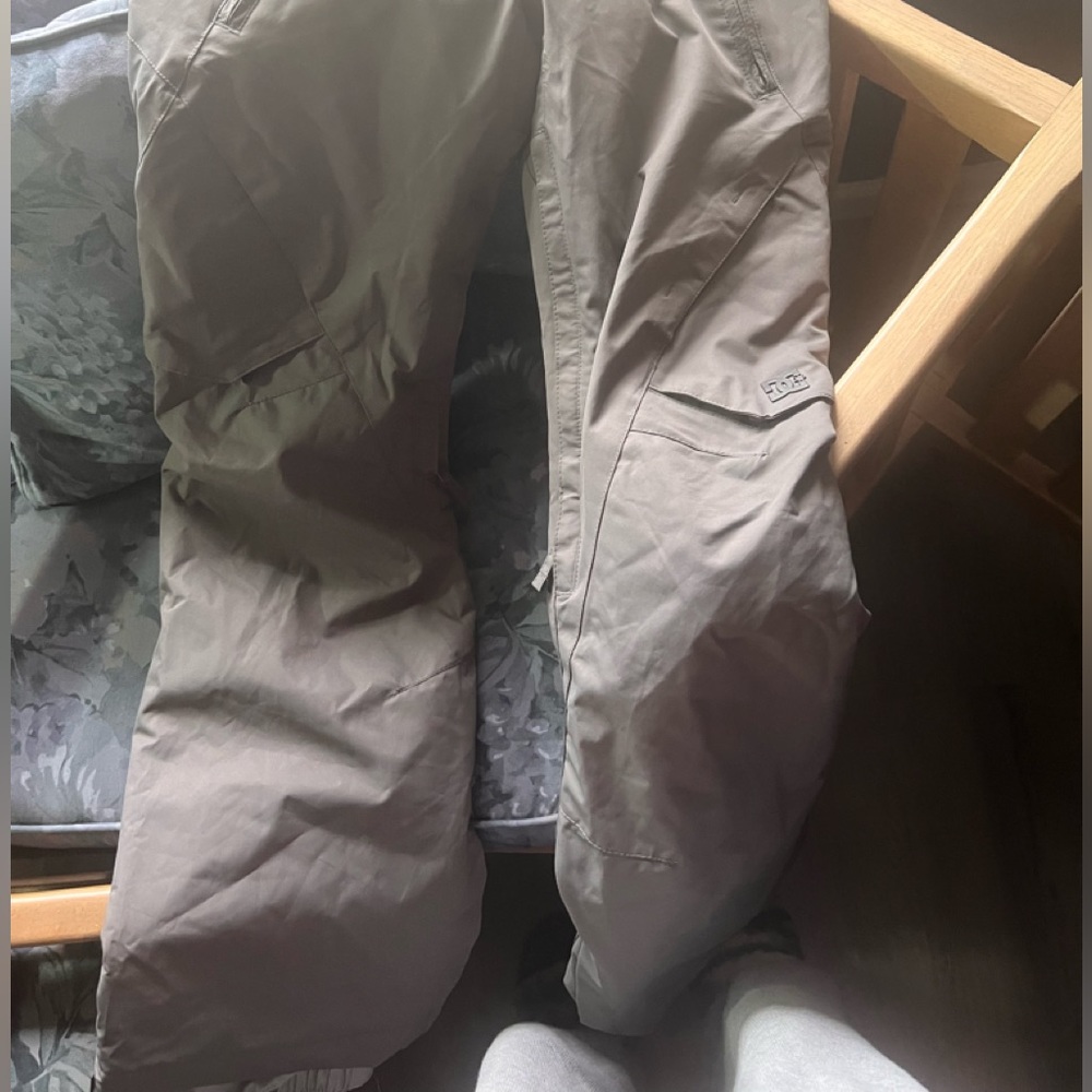 They never fit me and i never took the time to return. never even worn.